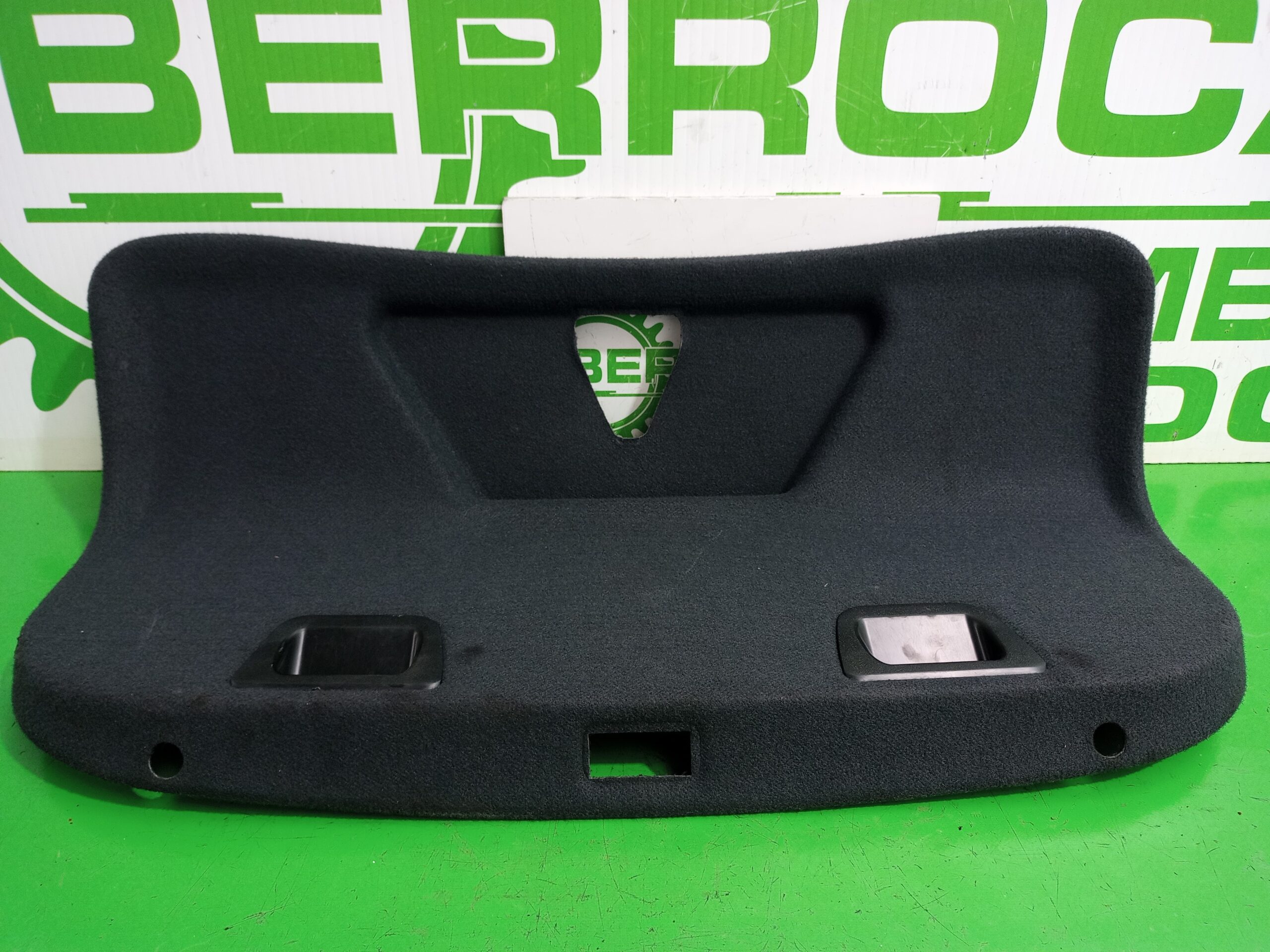 guarnecido_porton_trasero_4f5867975a_audi_a6_berlina_4f2_2_4