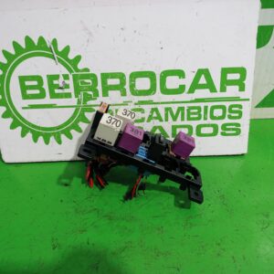 caja_reles_fusibles_4f0937503_audi_a6_berlina_4f2_2_4
