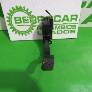 pedal_acelerador_4f1721523a_audi_a6_berlina_4f2_2_4
