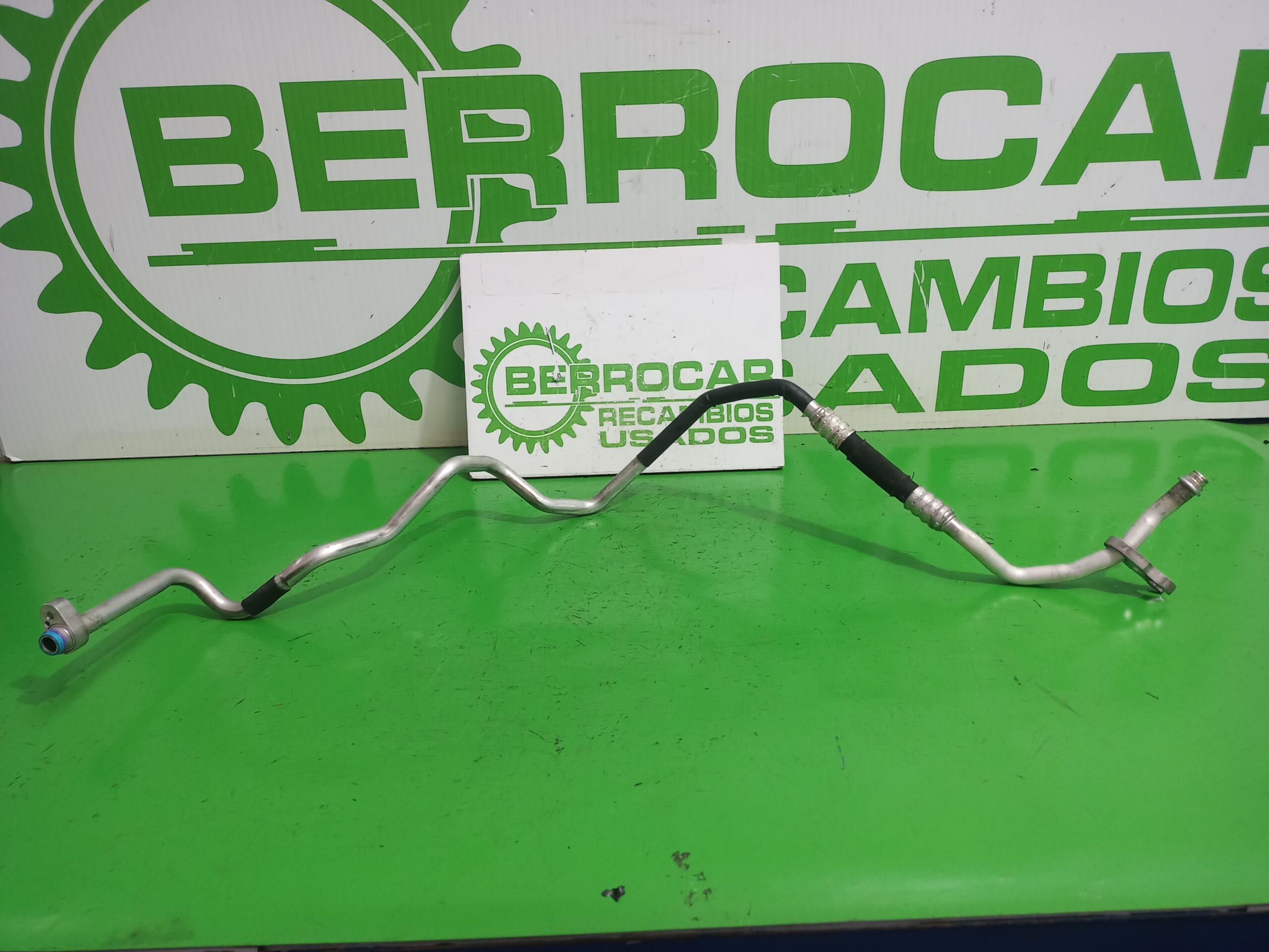 tubos_aire_acondicionado_4f0260740b_audi_a6_berlina_4f2_2_4