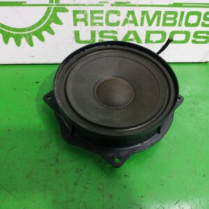 altavoz_51786664_lancia_ypsilon_101_1_3_multijet_16v_argento_10_2006