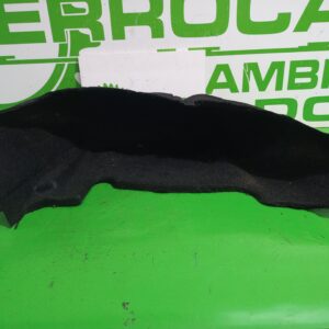 paso_rueda_trasero_izquierdo_51786922_lancia_ypsilon_101_1_3_multijet_16v_argento_10_2006