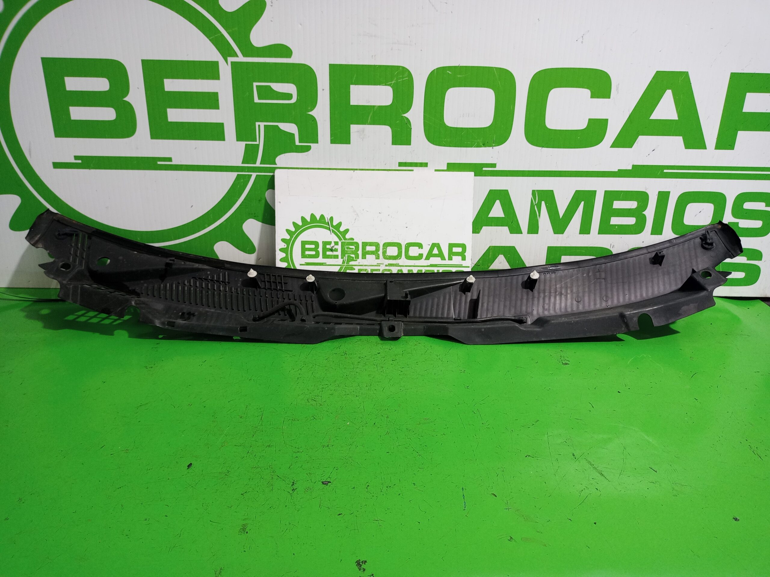 torpedo_51709457_lancia_ypsilon_101_1_3_multijet_16v_argento_10_2006