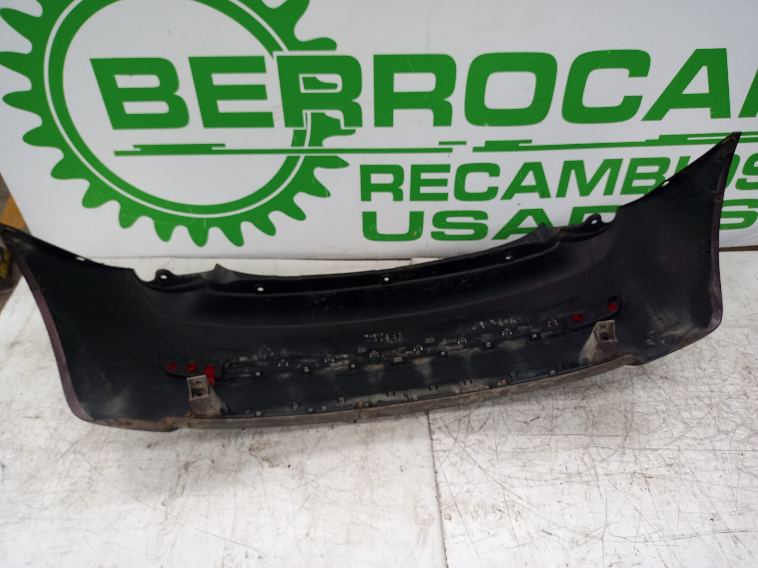 paragolpes_trasero_735425935_lancia_ypsilon_101_1_3_multijet_16v_argento_10_2006