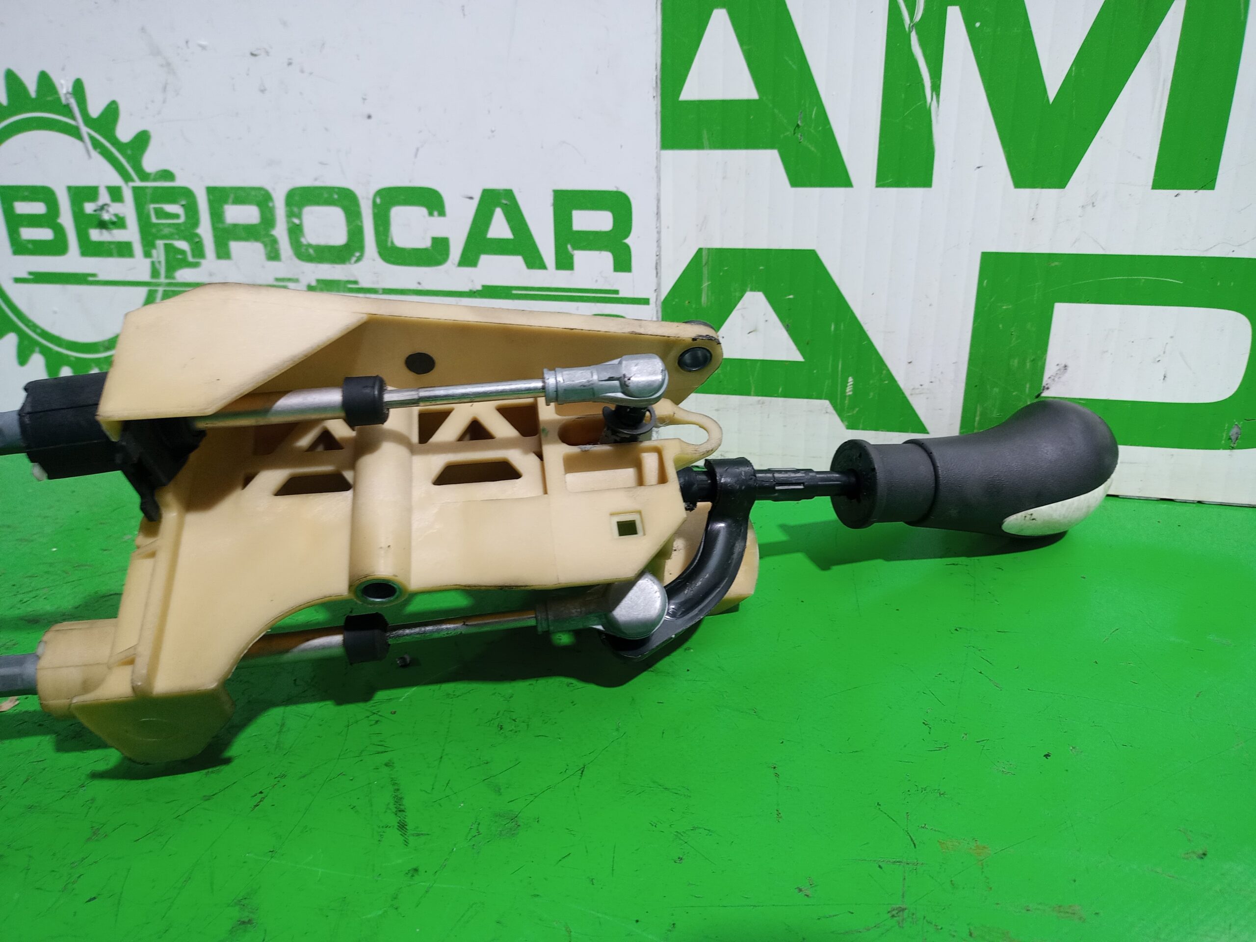 palanca_de_cambios_6078430002_lancia_ypsilon_101_1_3_multijet_16v_argento_10_2006