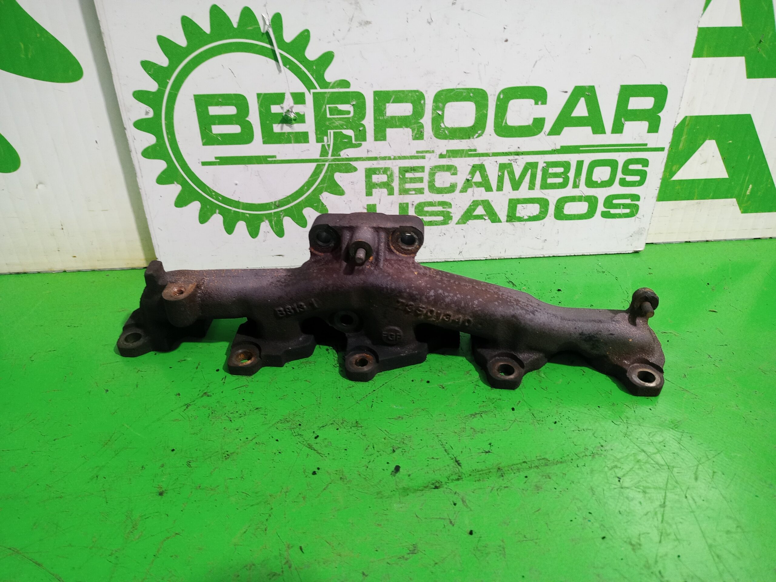 colector_escape_73501340_lancia_ypsilon_101_1_3_multijet_16v_argento_10_2006