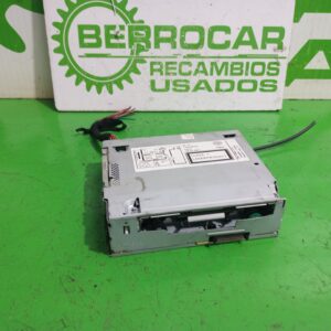 sistema_audio_radio_cd_7646398316_lancia_ypsilon_101_1_3_multijet_16v_argento_10_2006