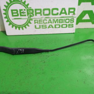 brazo_limpia_delantero_izquierdo_51739617_lancia_ypsilon_101_1_3_multijet_16v_argento_10_2006