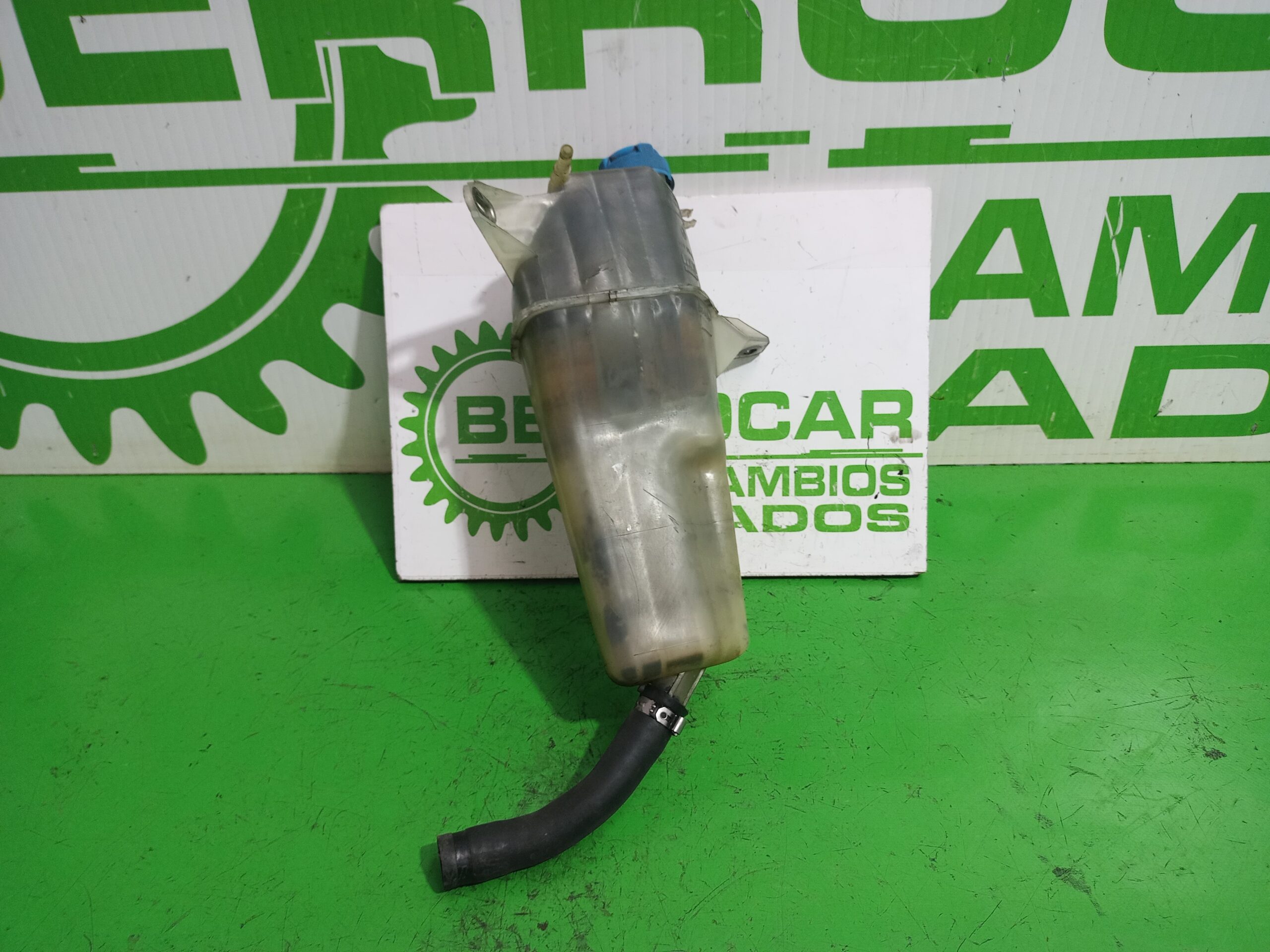 deposito_expansion_51706042_lancia_ypsilon_101_1_3_multijet_16v_argento_10_2006