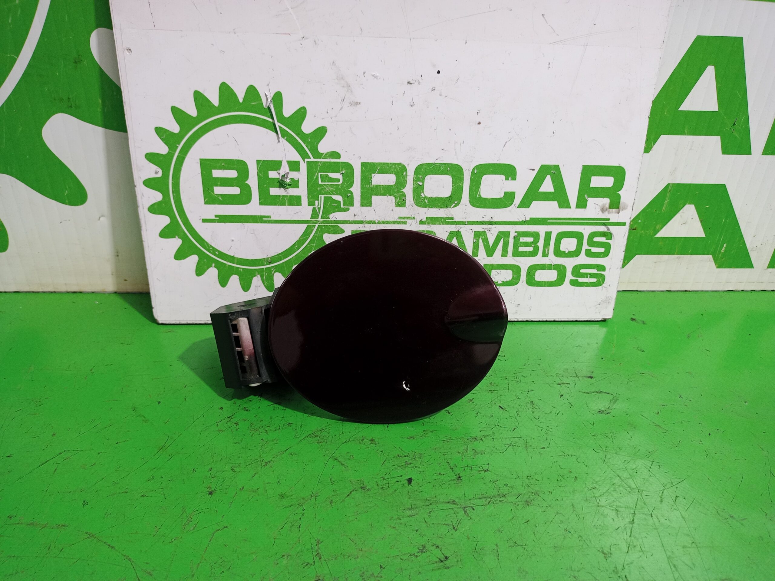 tapa_exterior_combustible_46838578_735340299_lancia_ypsilon_101_1_3_multijet_16v_argento_10_2006