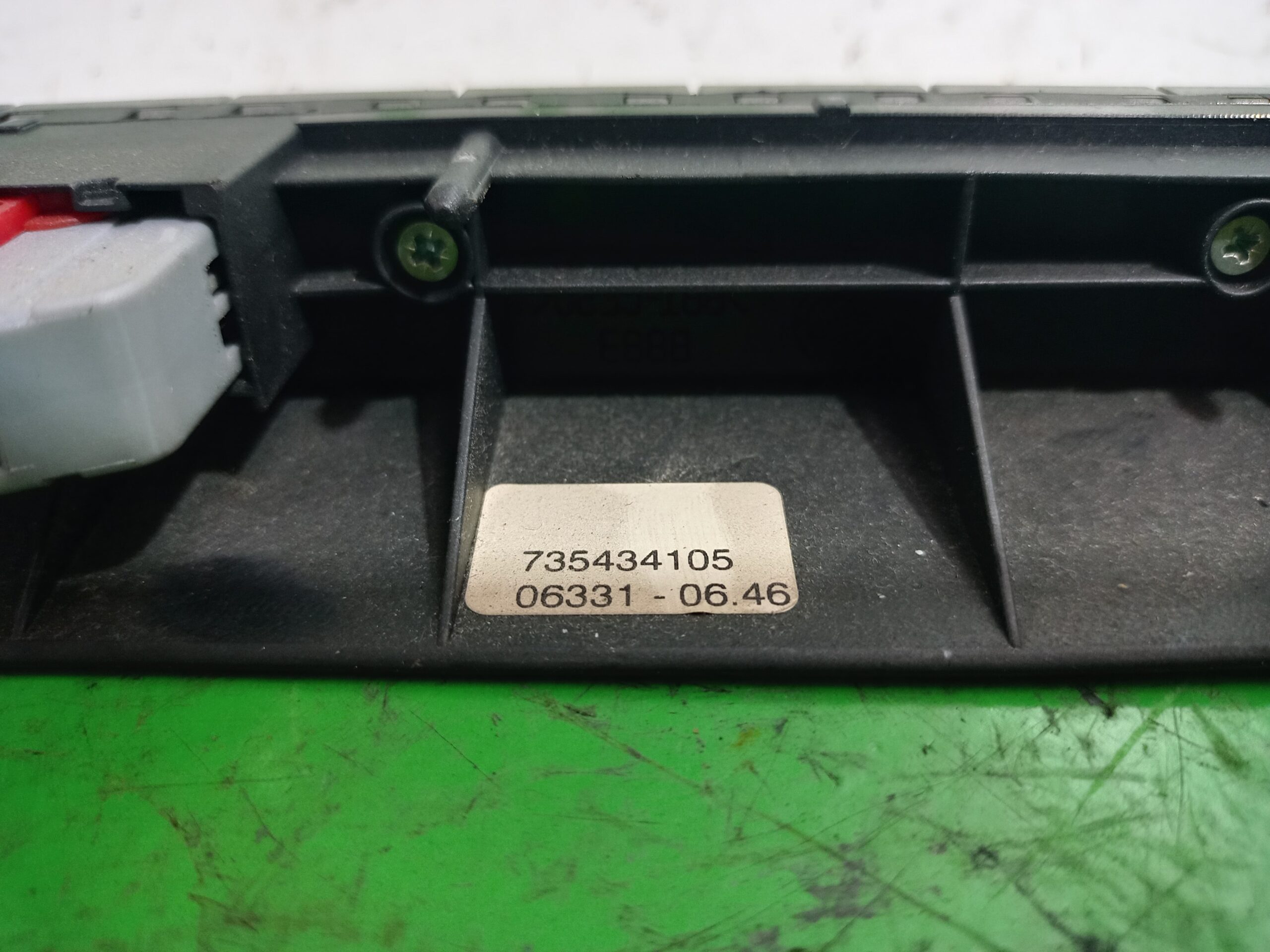 mando_luces_735434105_lancia_ypsilon_101_1_3_multijet_16v_argento_10_2006