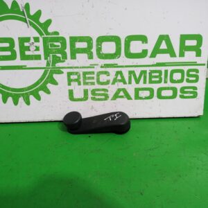 maneta_elevalunas_trasera_izquierda_96301568_chevrolet_aveo_ls