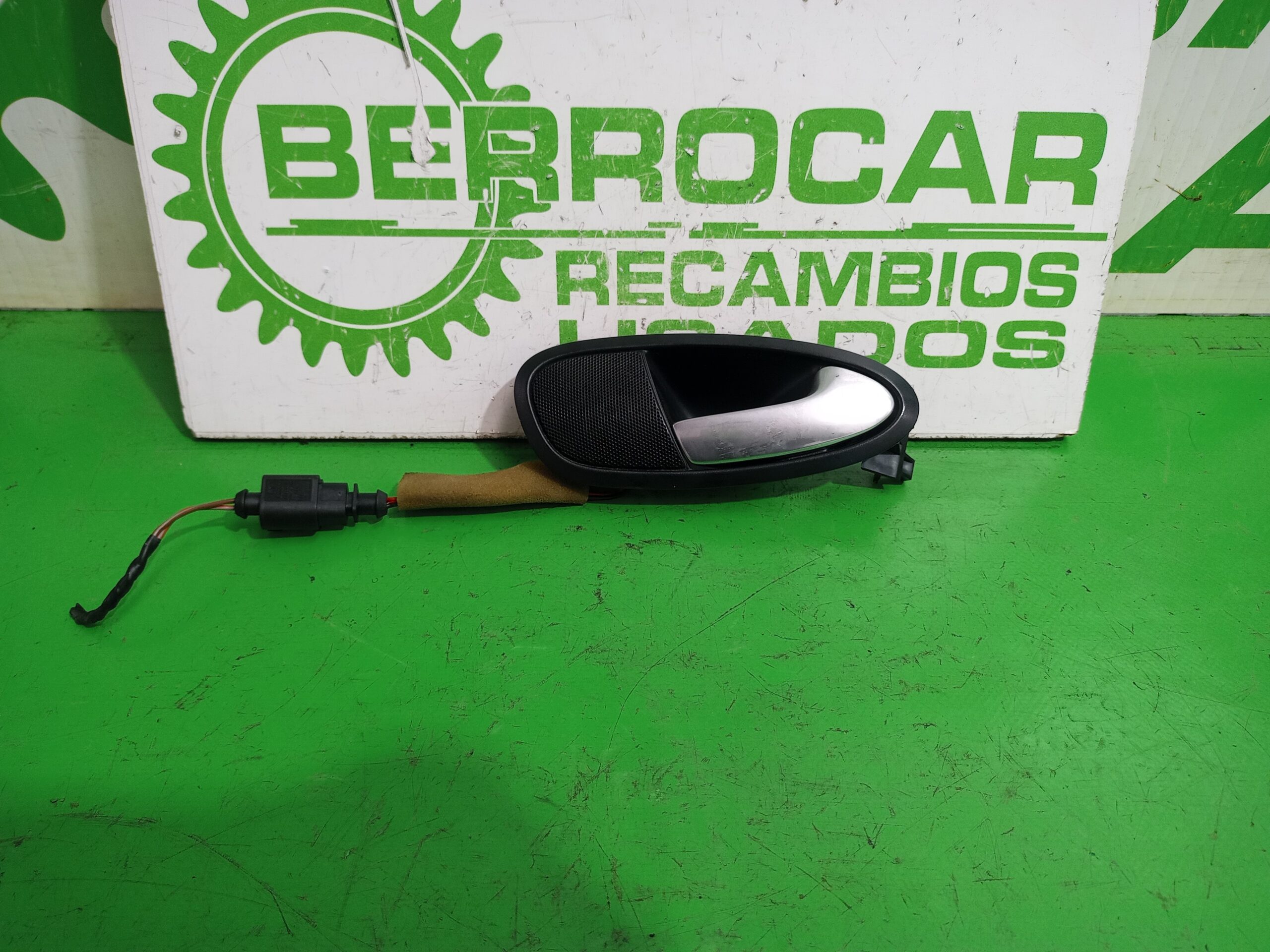 maneta_interior_delantera_derecha_5p0837114b_seat_altea_xl_5p5_style_ecomotive