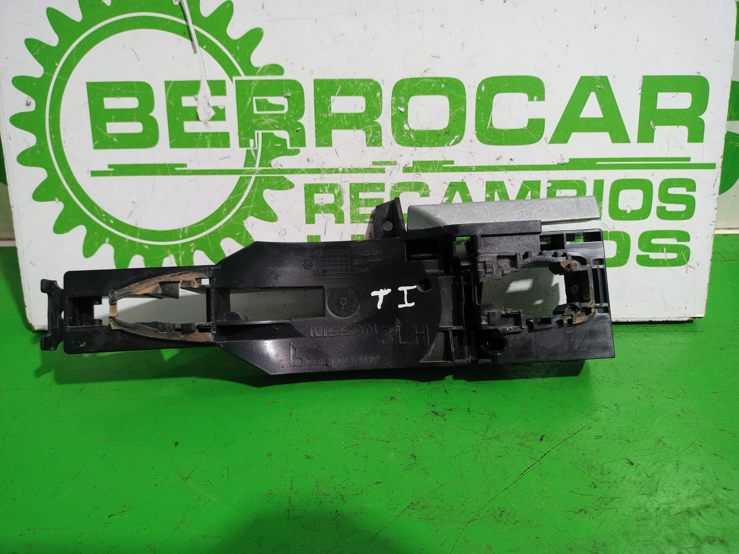 maneta_exterior_trasera_izquierda_8061122134_nissan_qashqai_j11_acenta