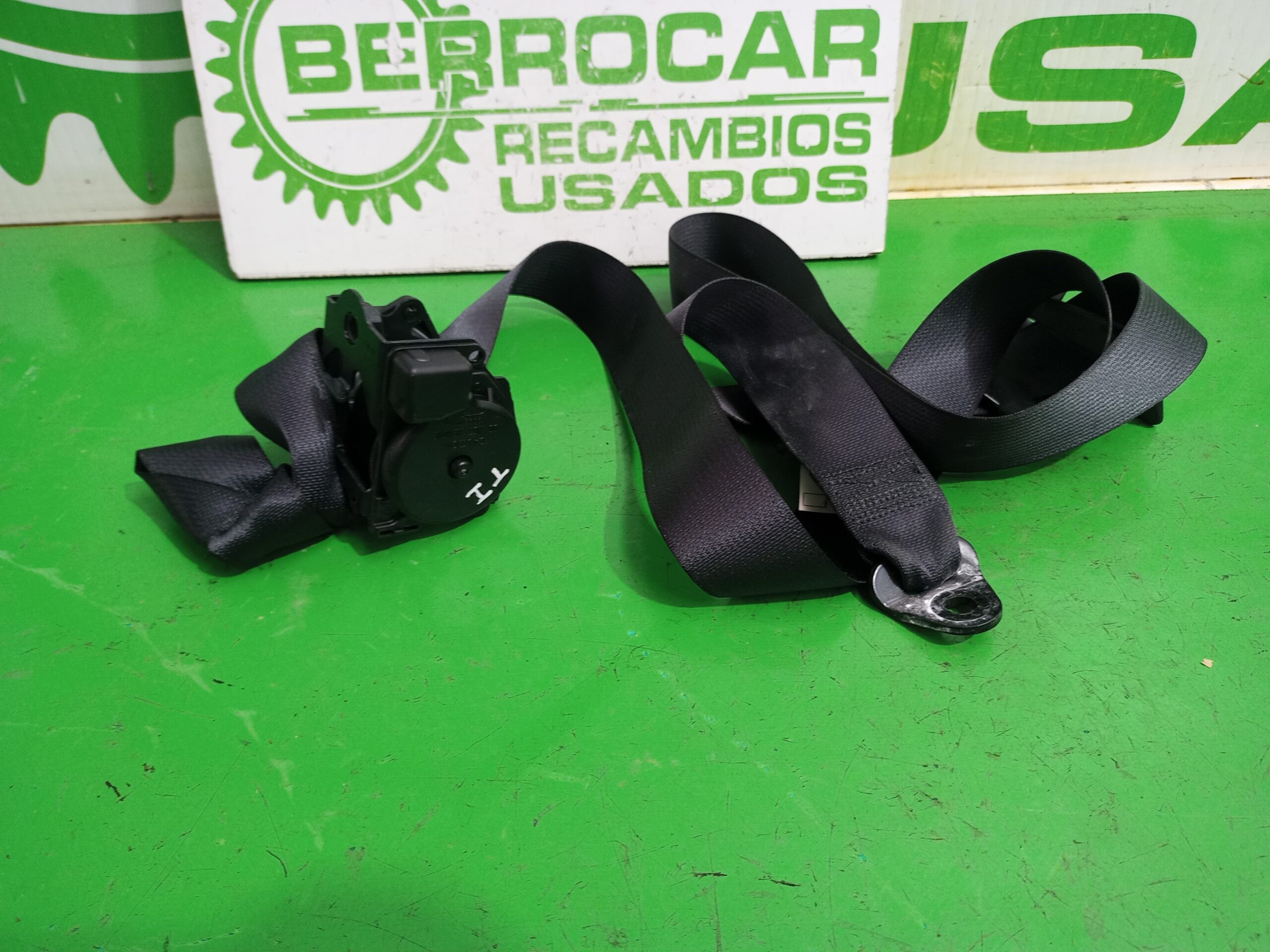 cinturon_de_seguridad_trasero_izquierdo_888444ea0a_nissan_qashqai_j11_acenta