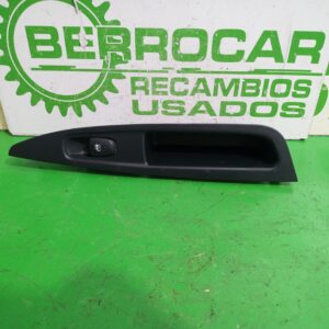 mando_elevalunas_trasero_izquierdo_829614ea0ax_nissan_qashqai_j11_acenta