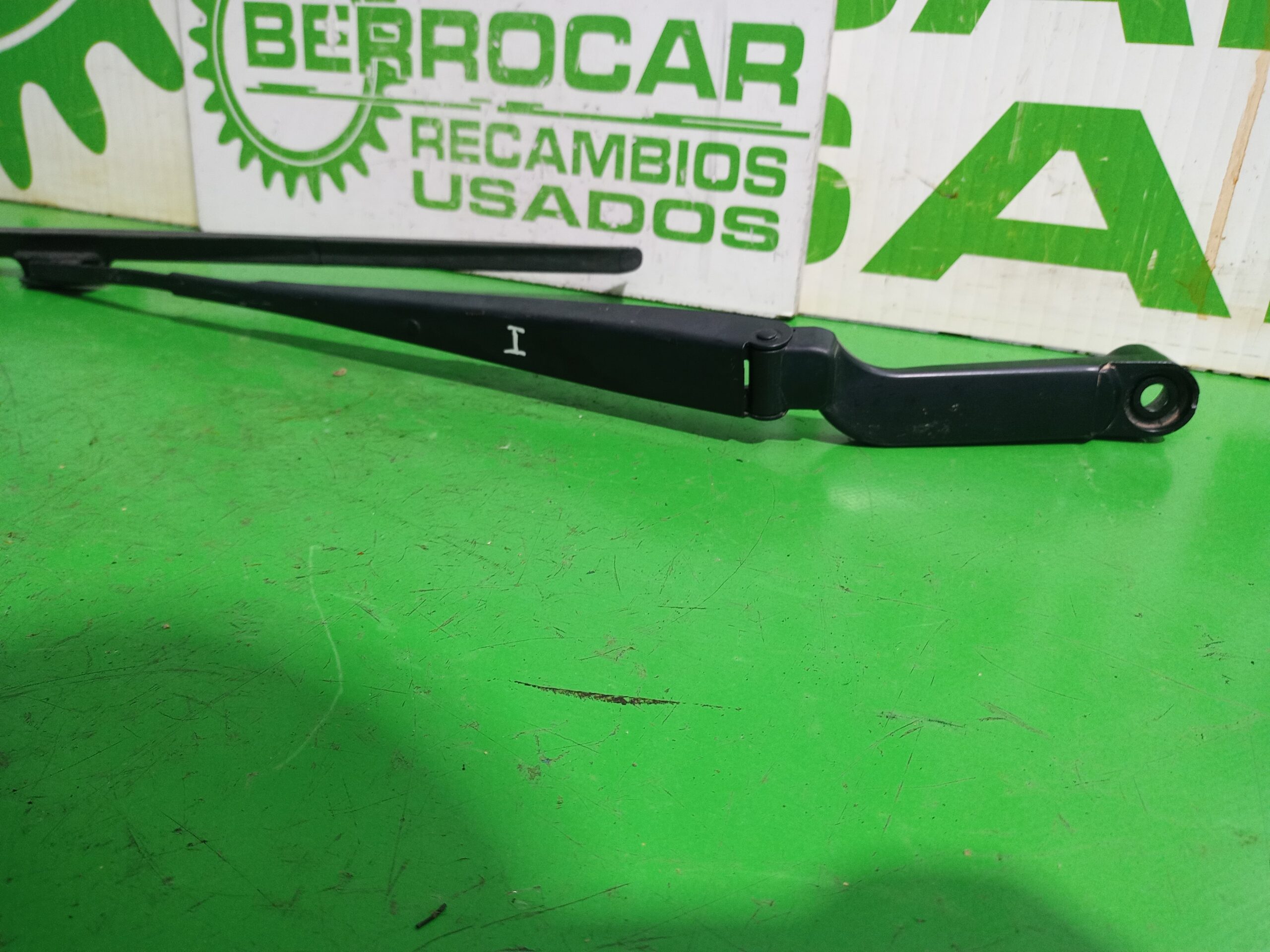 brazo_limpia_delantero_izquierdo_288864eh1a_nissan_qashqai_j11_acenta