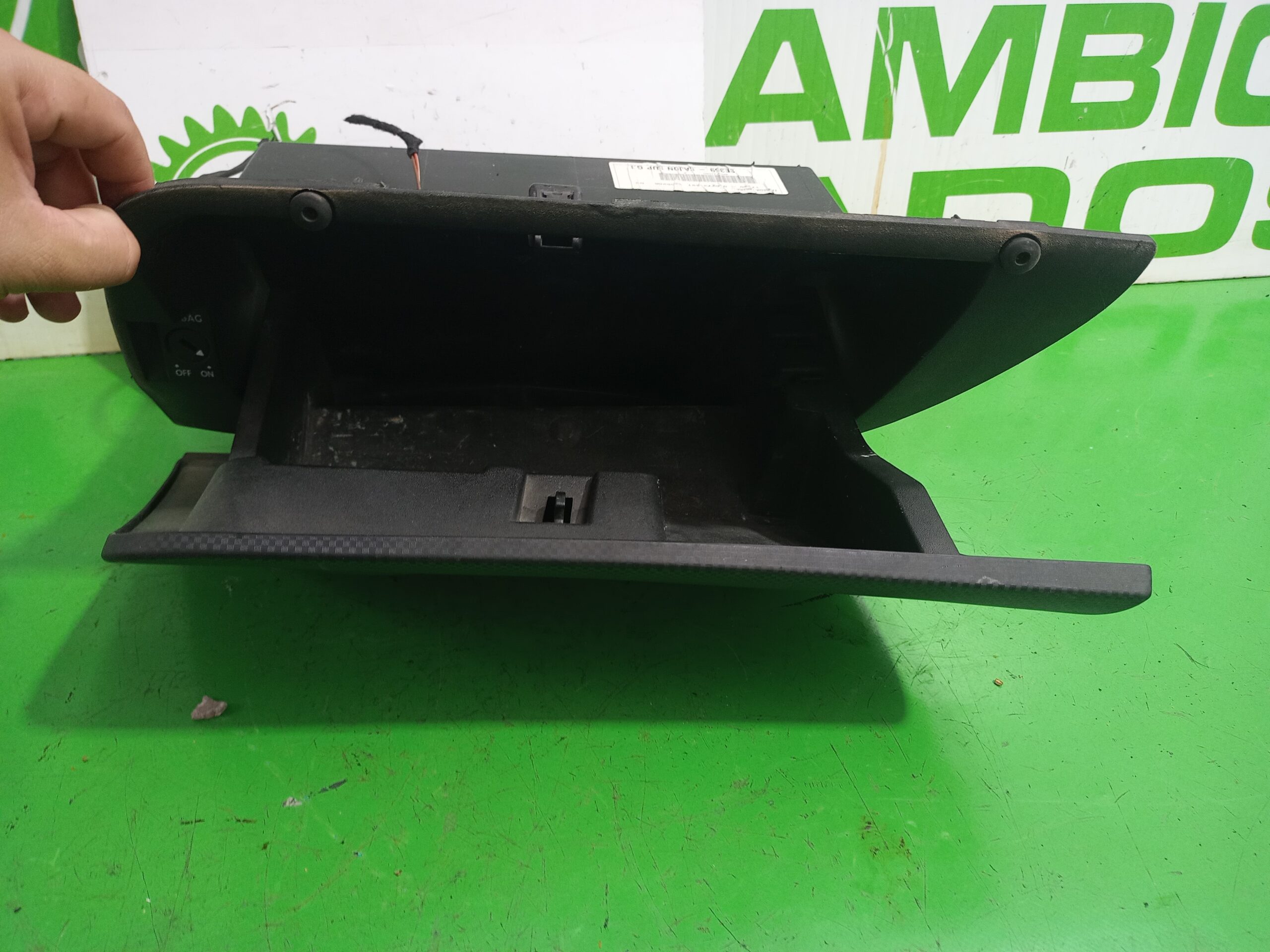 guantera_5p1857103c_seat_altea_xl_5p5_style_ecomotive