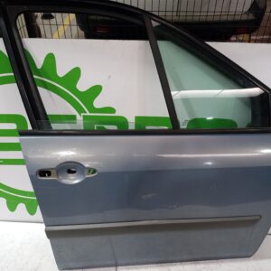 puerta_delantera_derecha_801002354r_renault_scenic_ii_grand_emotion