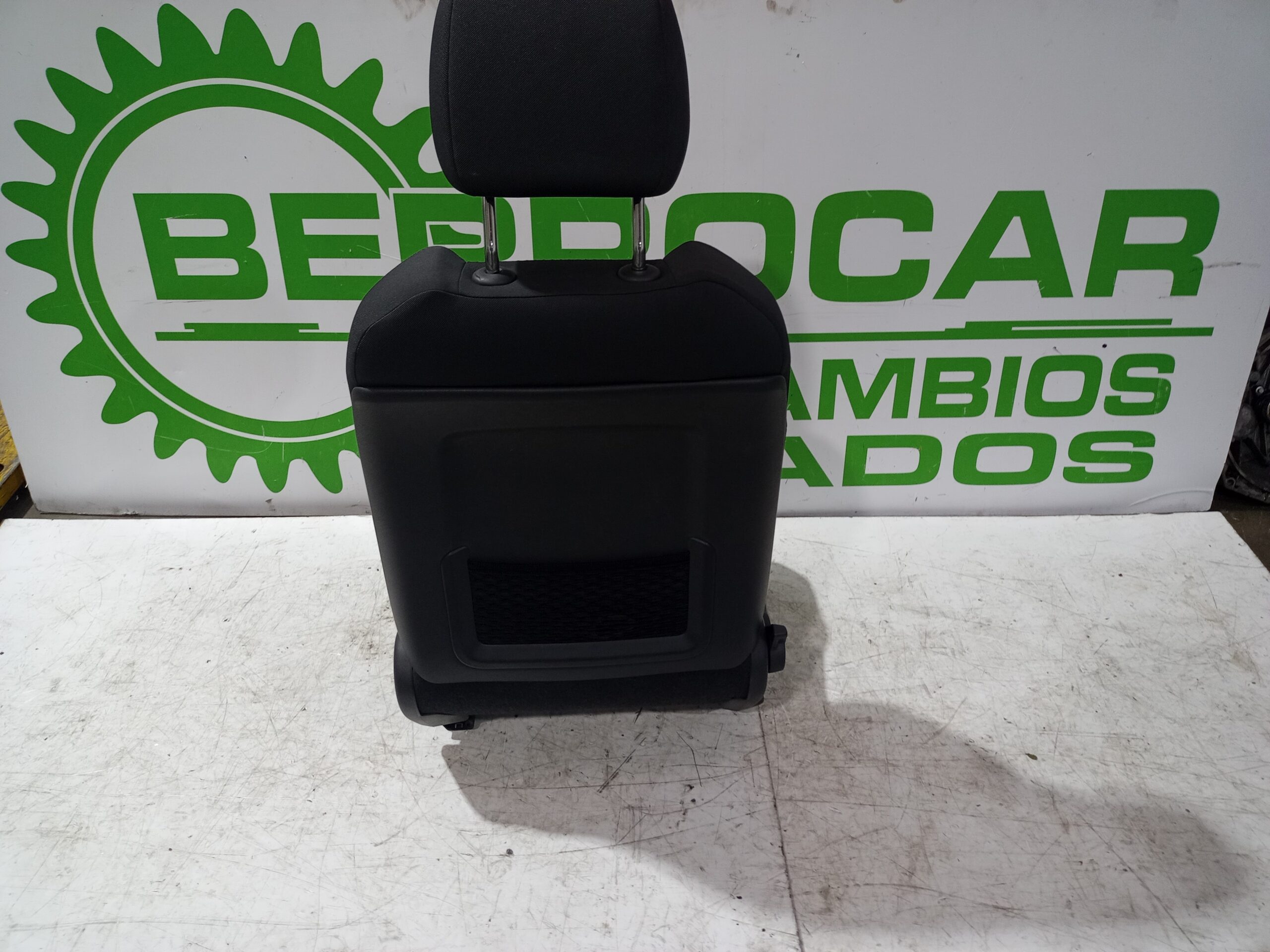 asiento_delantero_derecho_884797_peugeot_508_active