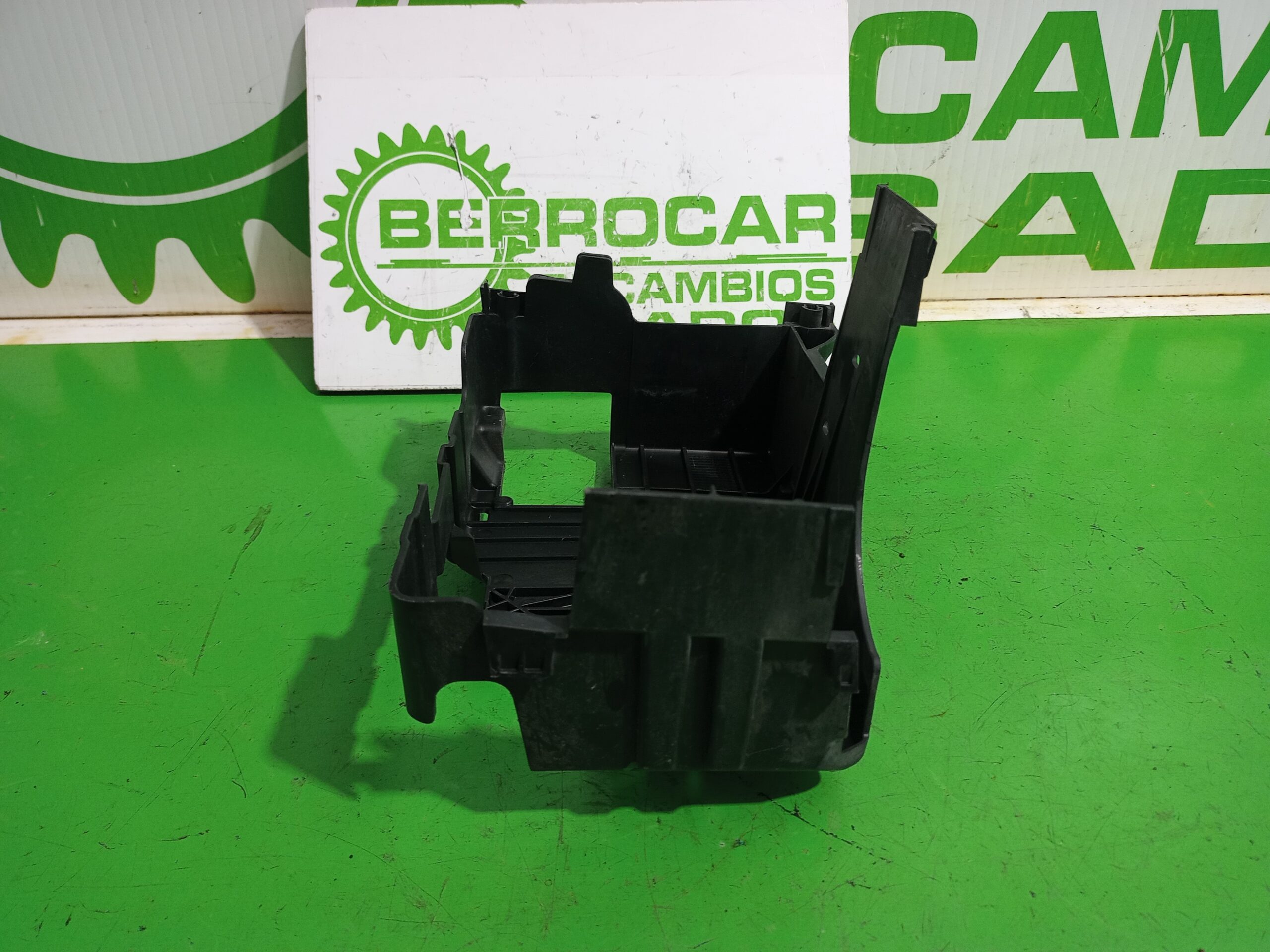 soporte_bateria_9686709280_peugeot_508_active