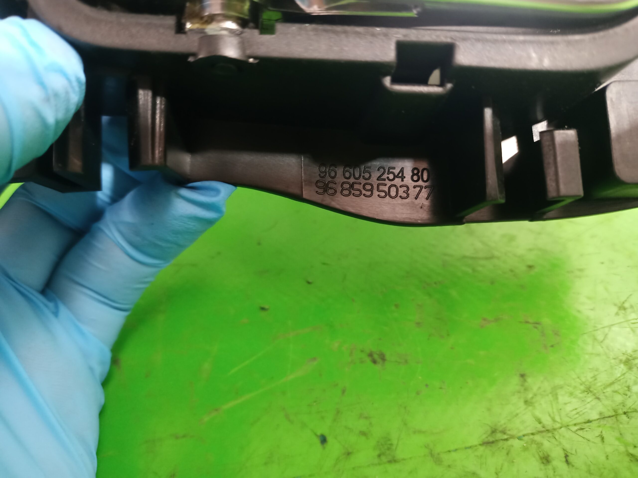 maneta_interior_trasera_izquierda_9660525480_peugeot_508_active