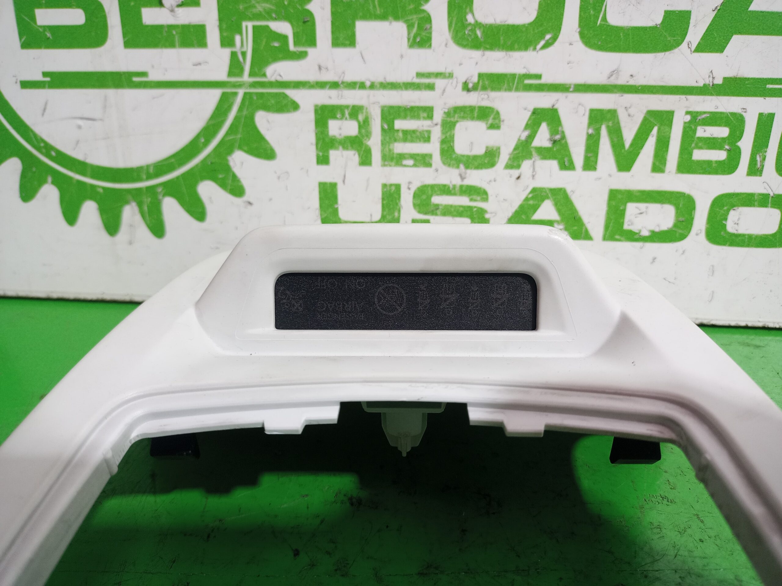 pantalla_multifuncion_9665778780_peugeot_508_active