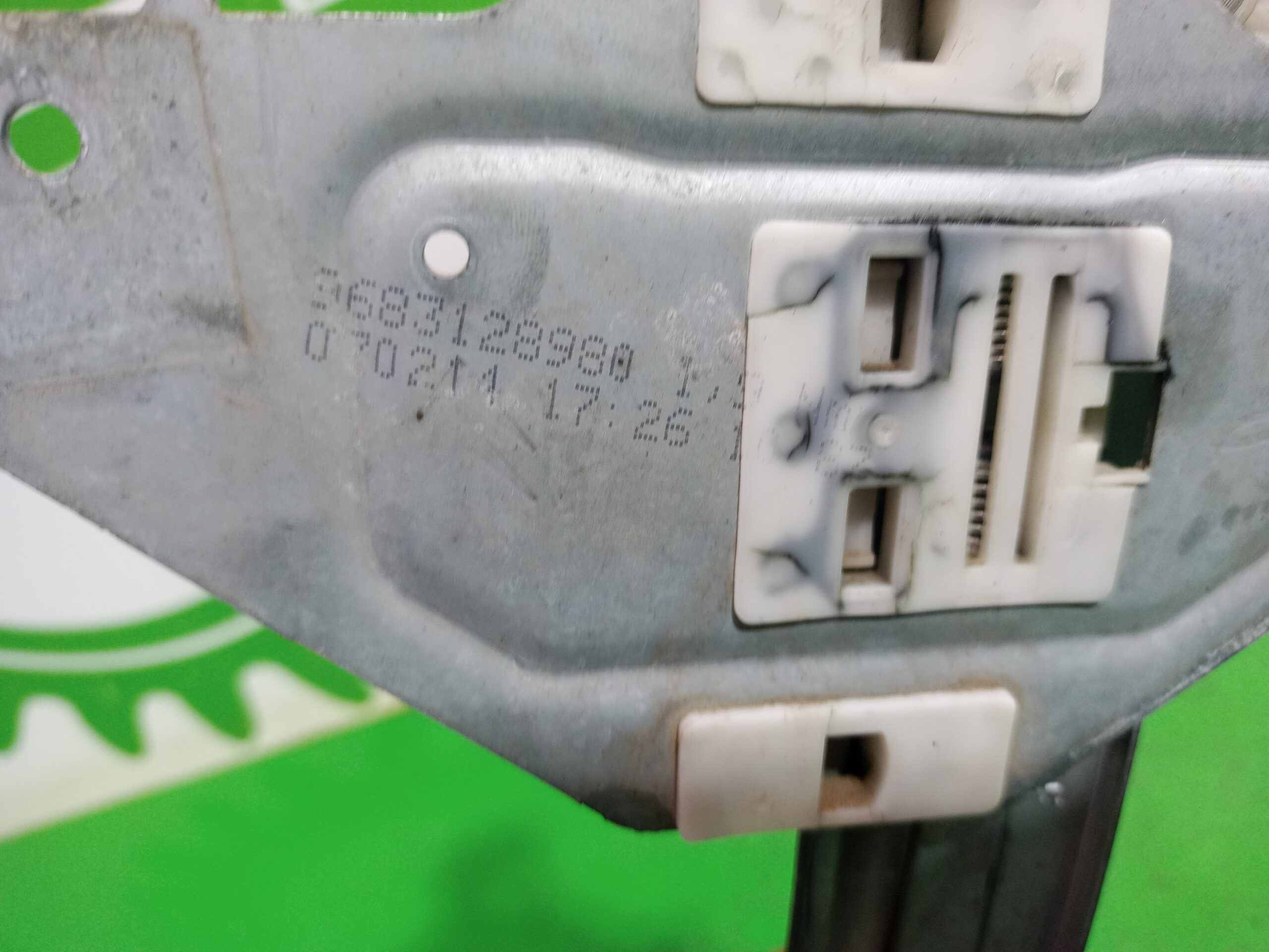 elevalunas_trasero_derecho_9683128980_citr_n_c3_exclusive