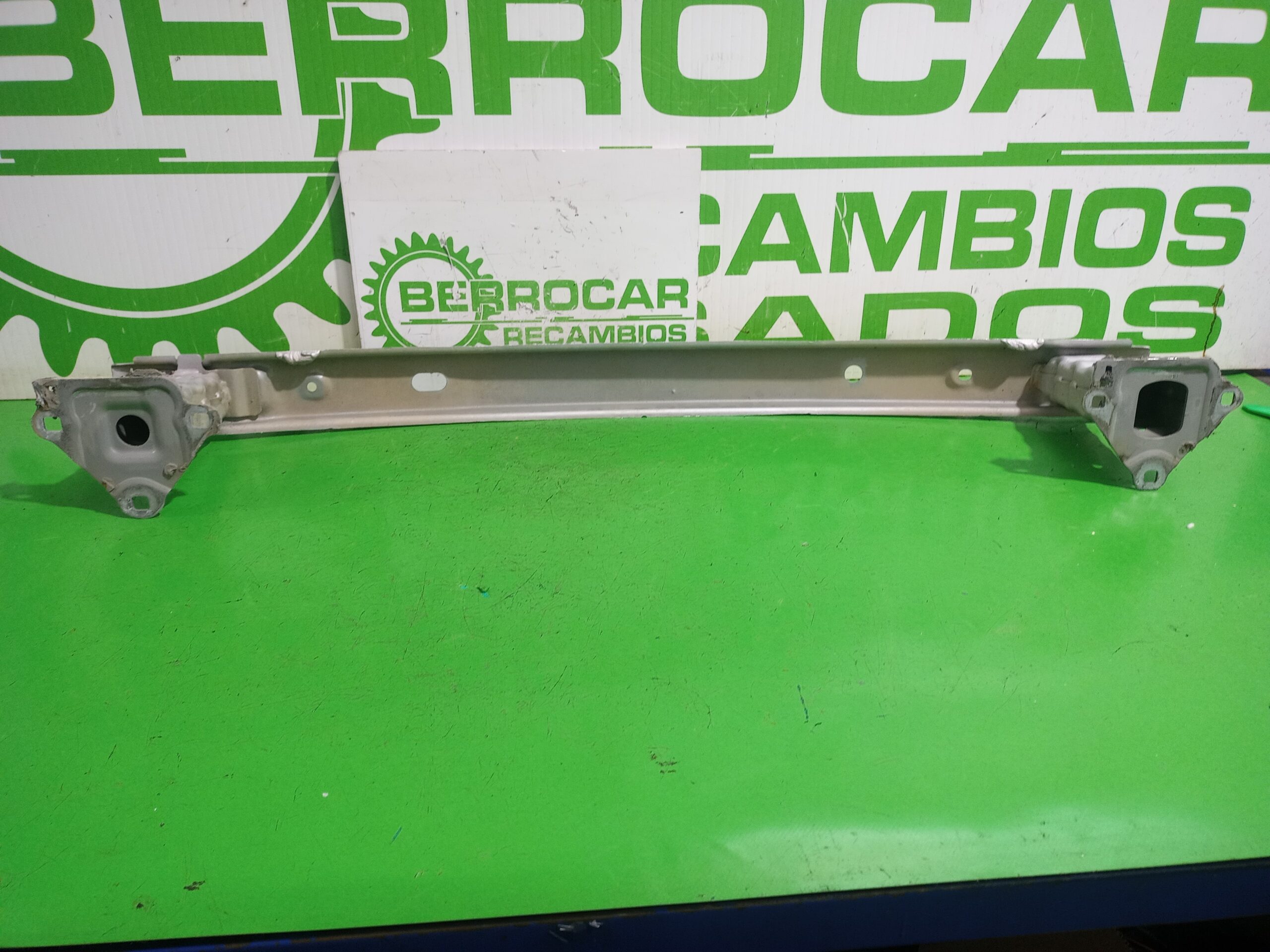 refuerzo_paragolpes_trasero_9683339380_7422g0_citr_n_c3_exclusive