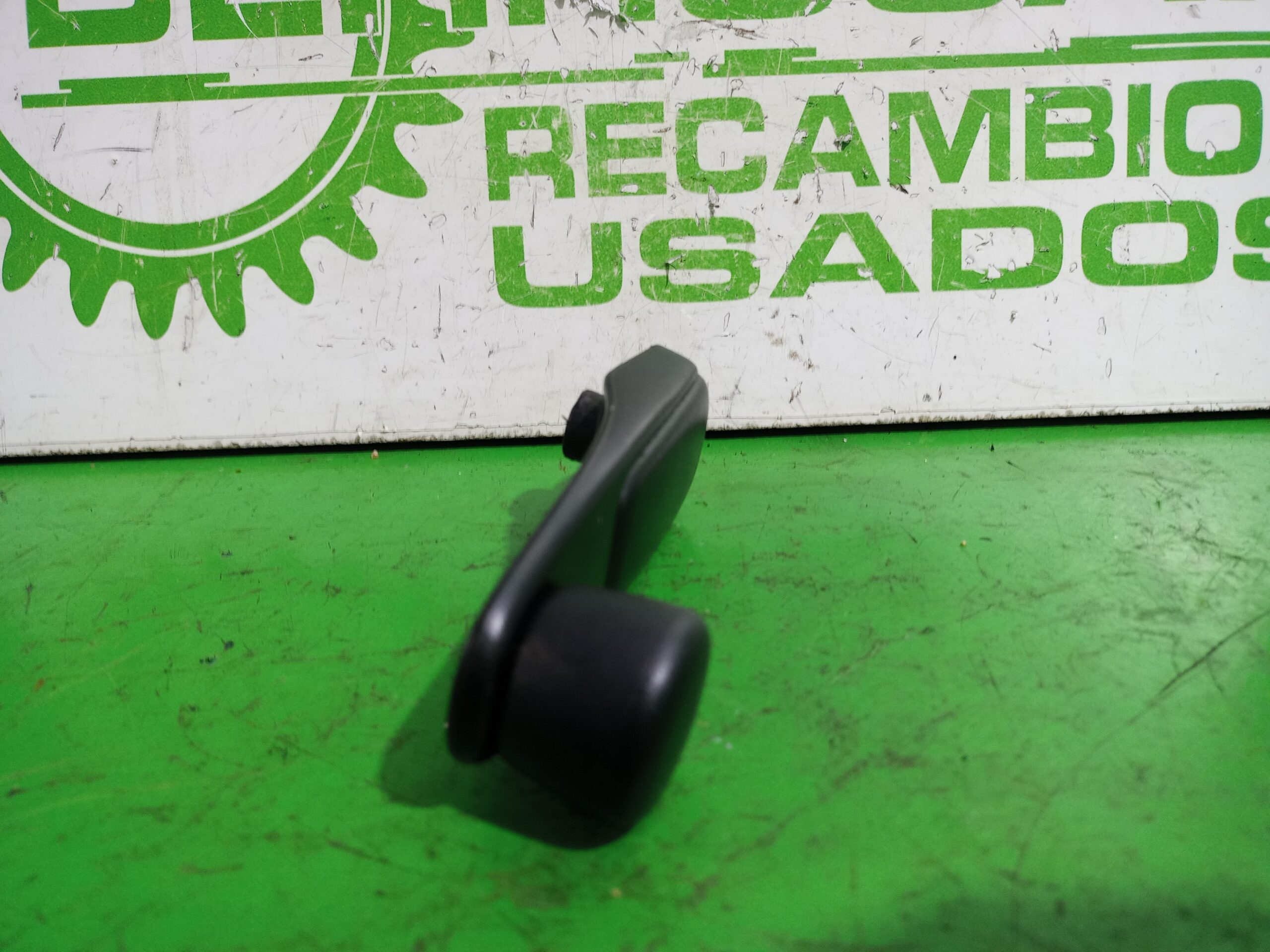 maneta_elevalunas_trasera_derecha_9240h7_citr_n_c3_exclusive