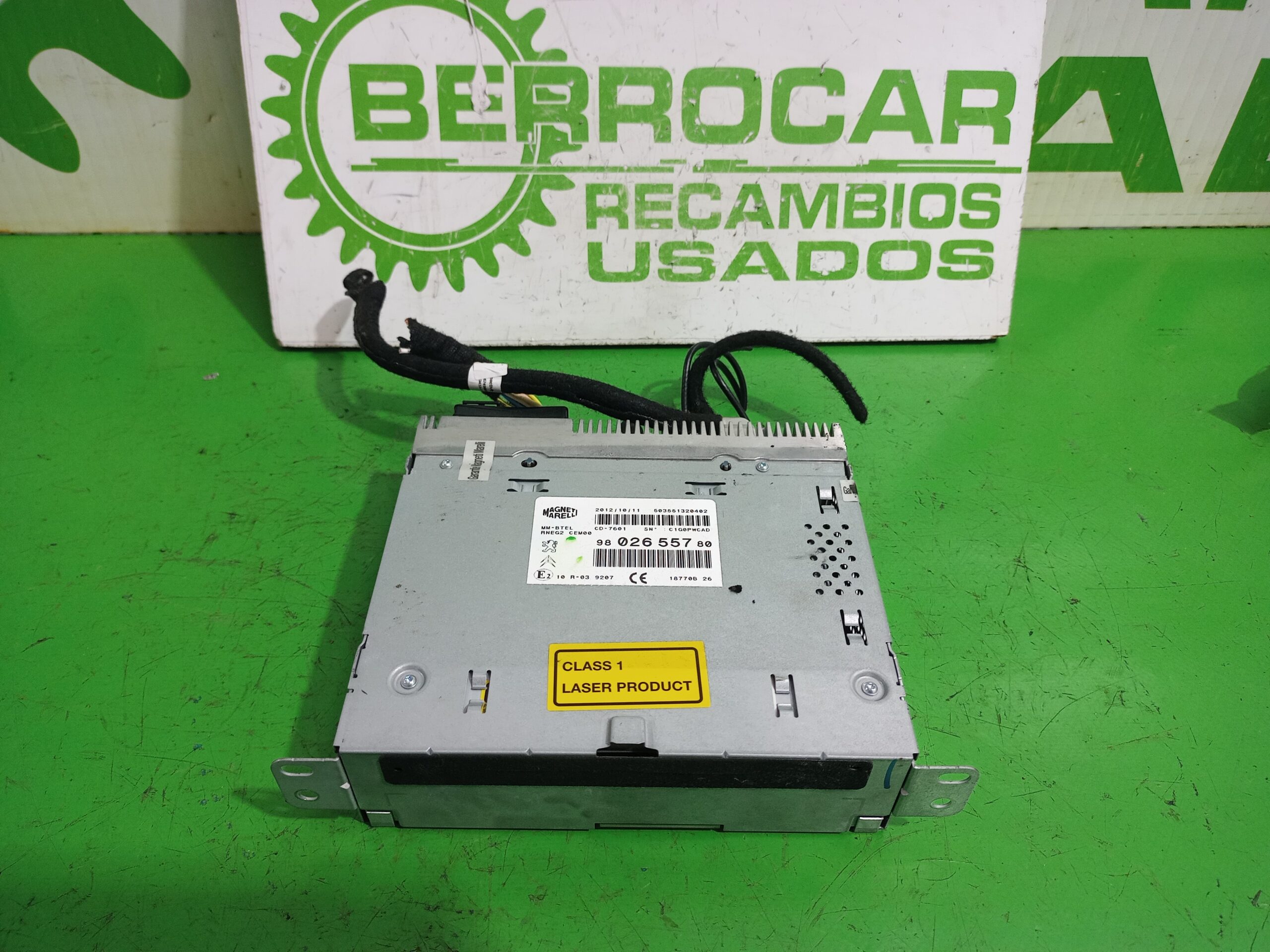 sistema_audio_radio_cd_9802655780_peugeot_508_active