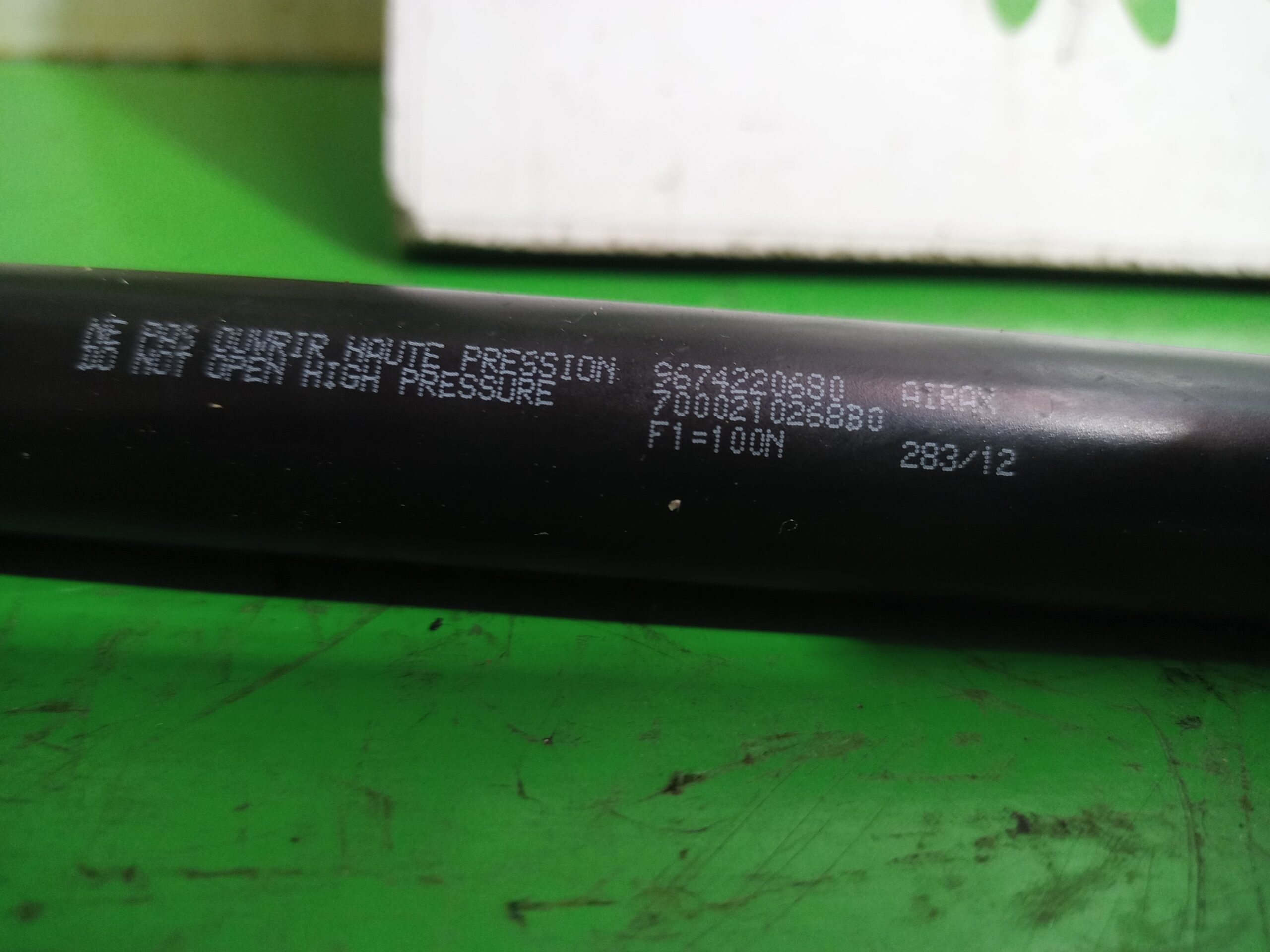 amortiguadores_maletero_porton_9674220680_peugeot_508_active