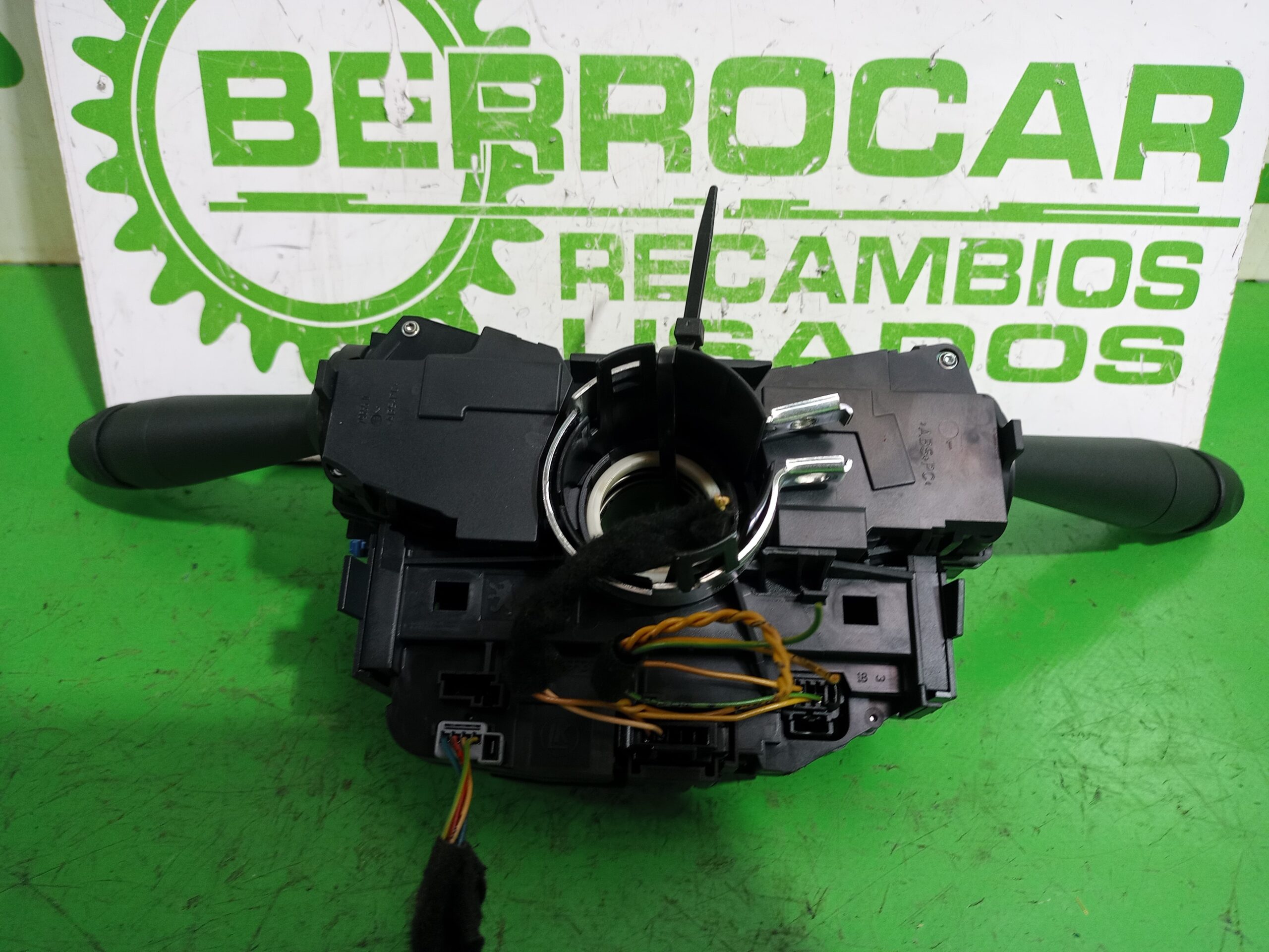 mando_multifuncion_98000241xt_peugeot_508_active