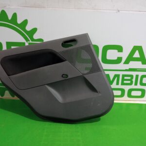 guarnecido_puerta_trasera_izquierda_1309170_ford_fiesta_cbk_fun