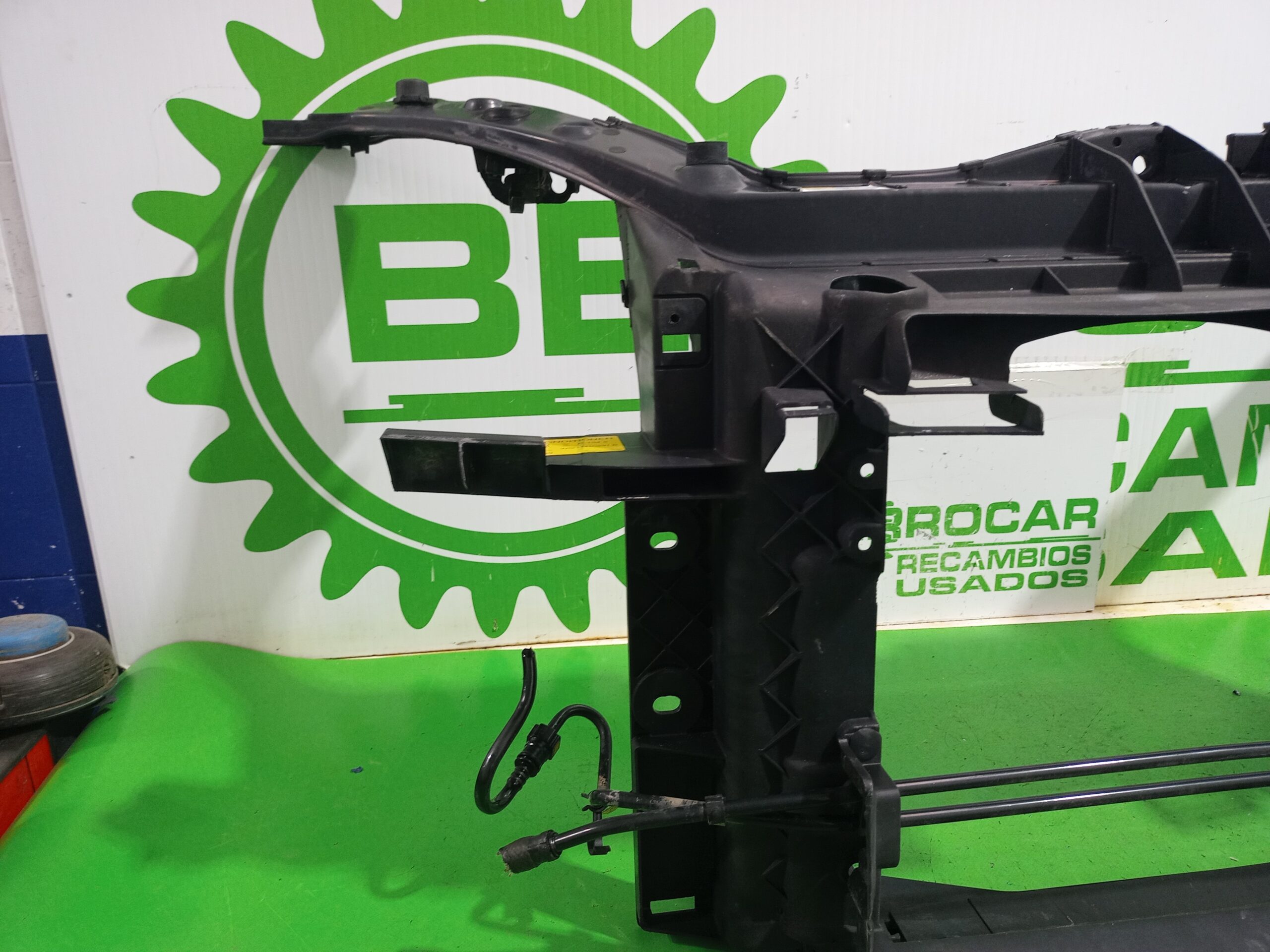 panel_frontal_1518176_ford_fiesta_cbk_fun