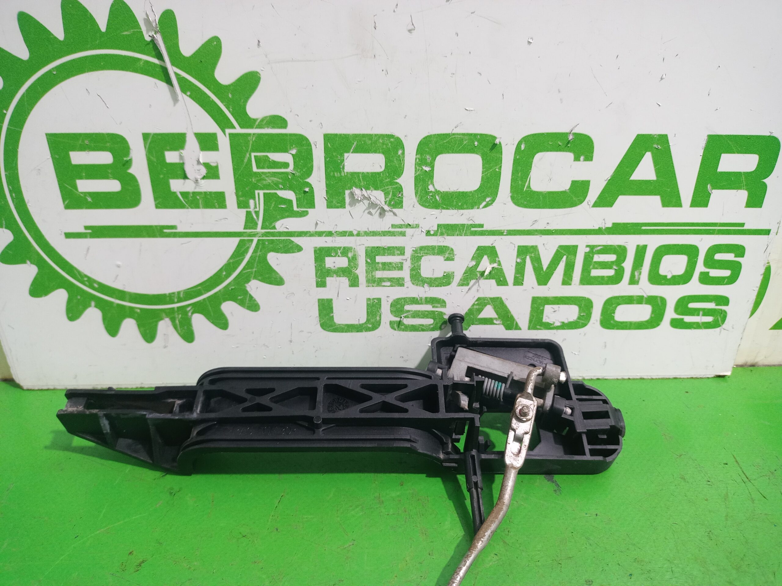 maneta_exterior_trasera_derecha_1372472_ford_fiesta_cbk_fun