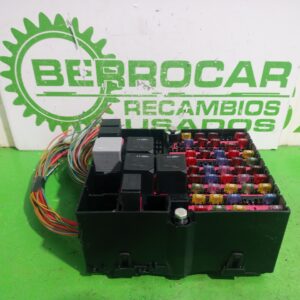 caja_reles_fusibles_2s6t14401_ford_fiesta_cbk_fun