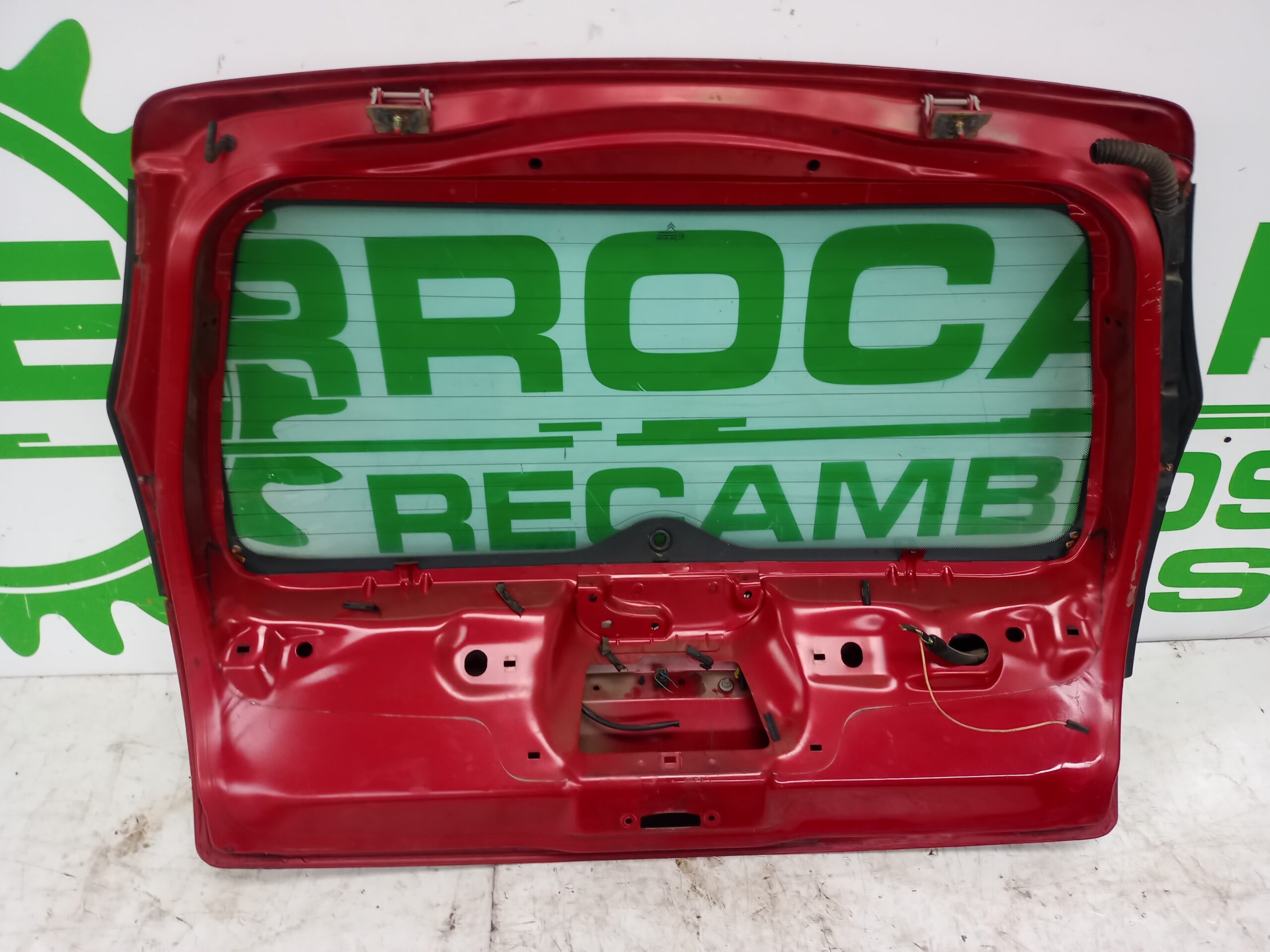 porton_trasero_8701q2_cristal_de_regalo_citr_n_c3_1_4_hdi_sx