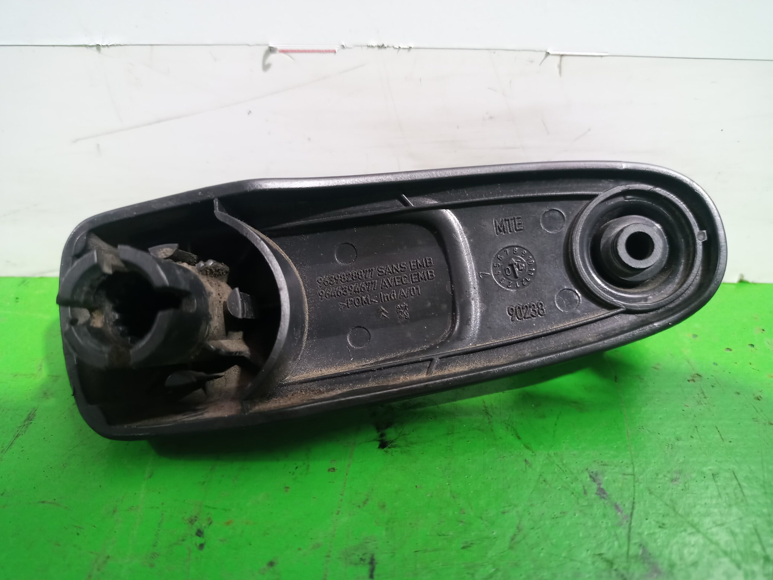 maneta_elevalunas_trasera_derecha_9639828877_citr_n_c3_1_4_hdi_sx