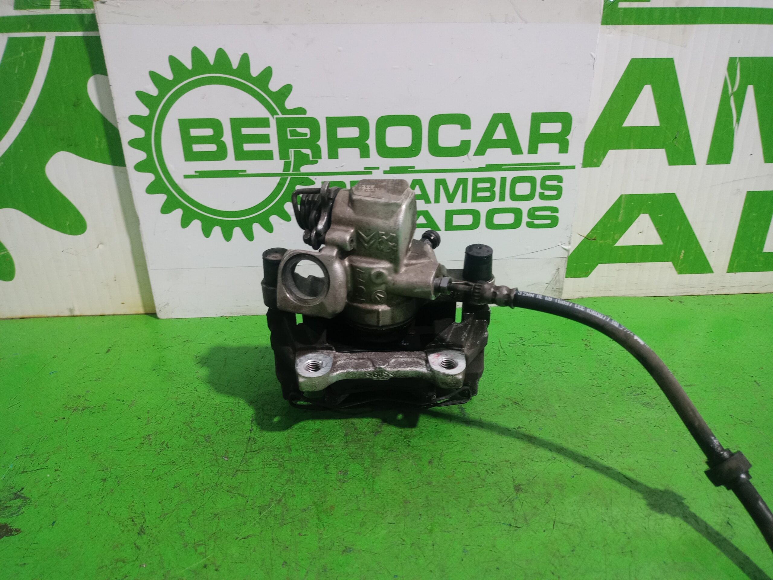 pinza_de_freno_trasera_izquierda_9808035080_peugeot_508_active