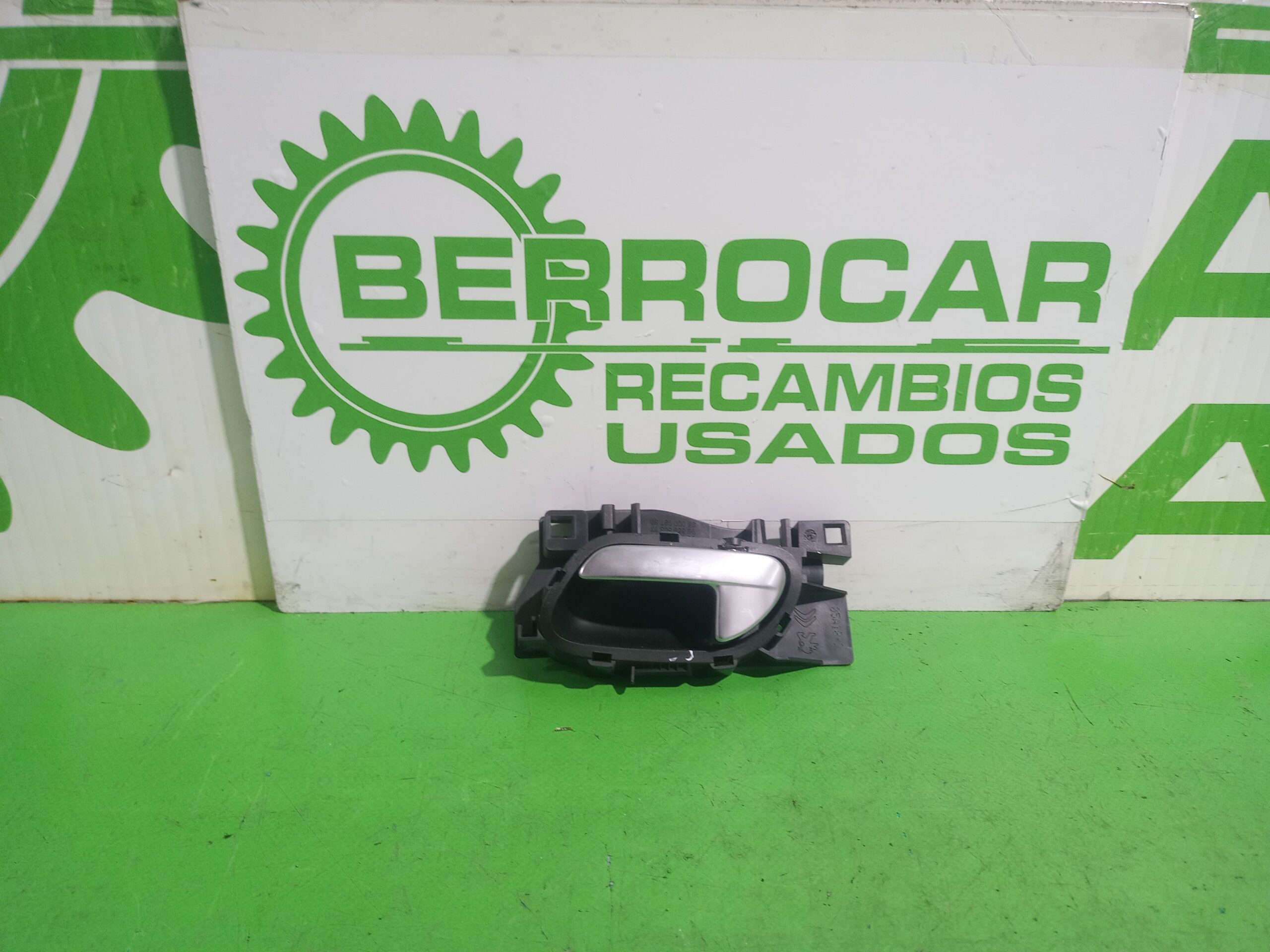 maneta_interior_delantera_izquierda_9660525480_peugeot_508_active