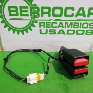 enganche_cinturon_trasero_central_8976j9_peugeot_508_active