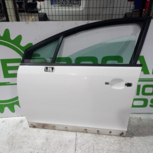 puerta_delantera_izquierda_9002w0_citr_n_c4_berlina_collection