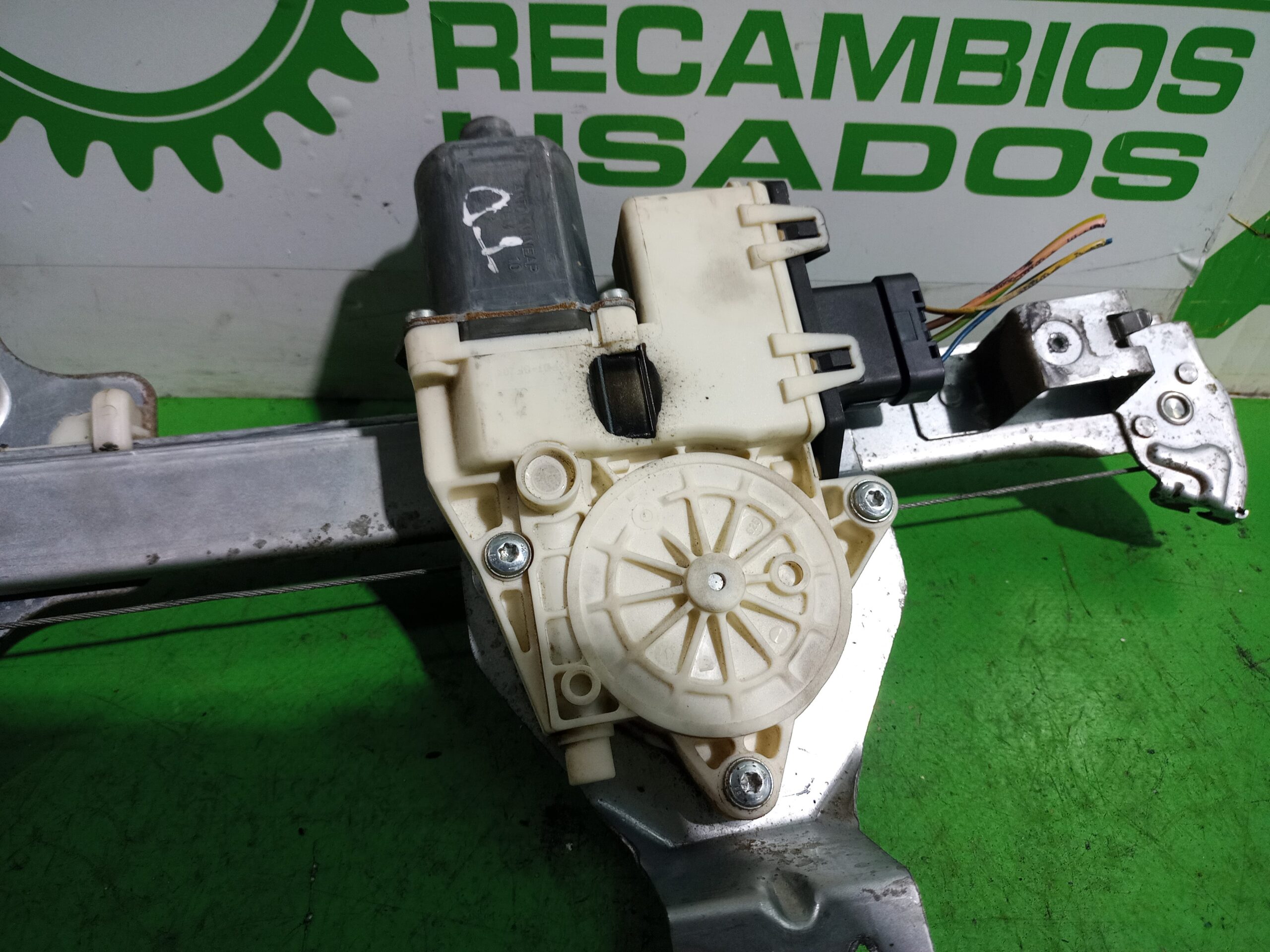 elevalunas_trasero_derecho_9647444280_citr_n_c4_berlina_collection