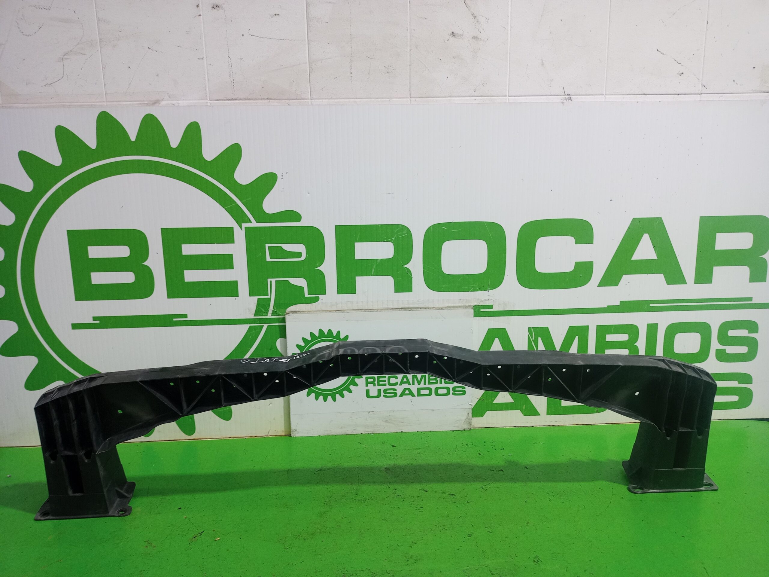 travesano_inferior_7414jy_citr_n_c4_berlina_collection