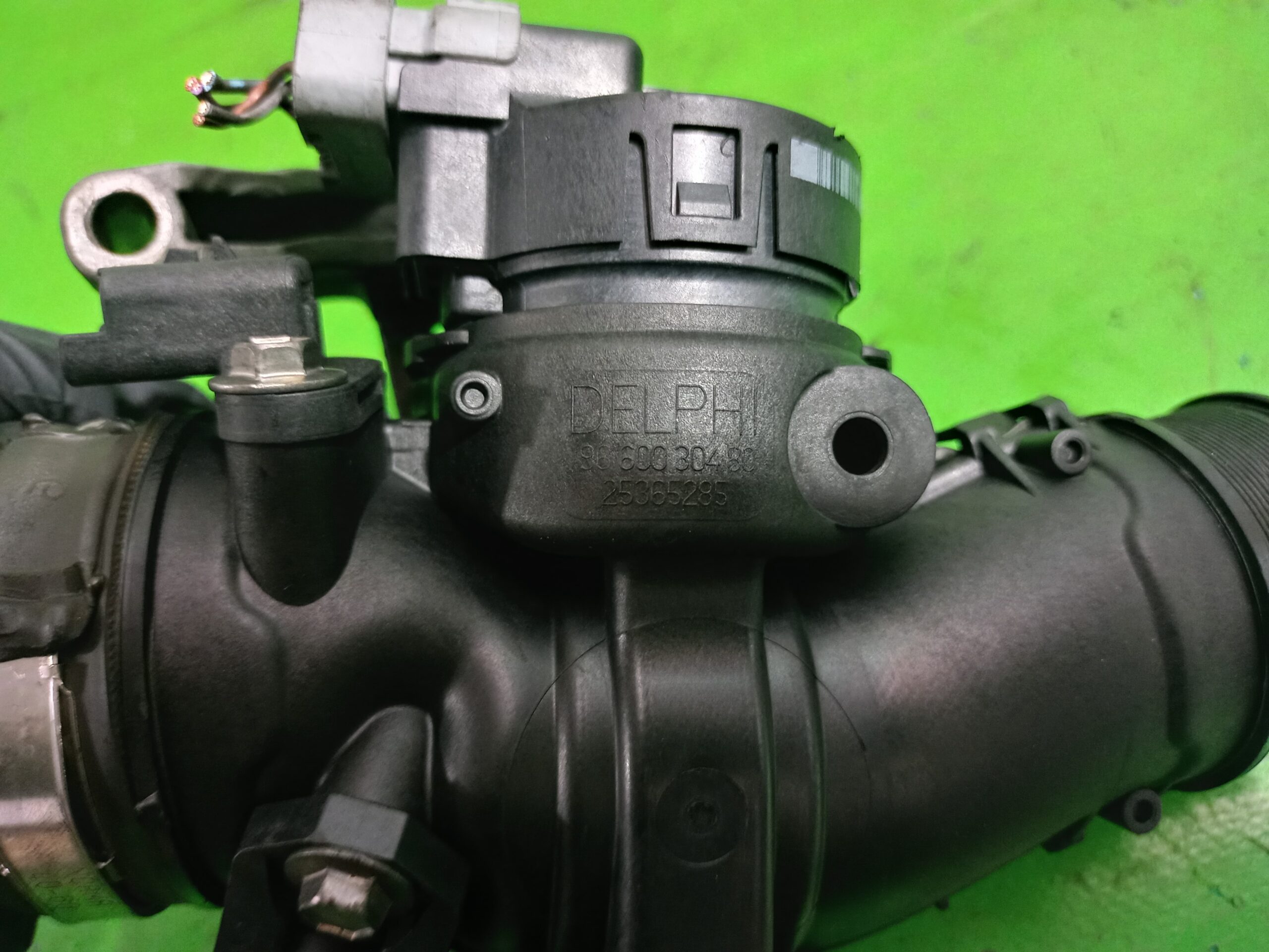 caja_mariposa_9660030480_citr_n_c4_berlina_collection