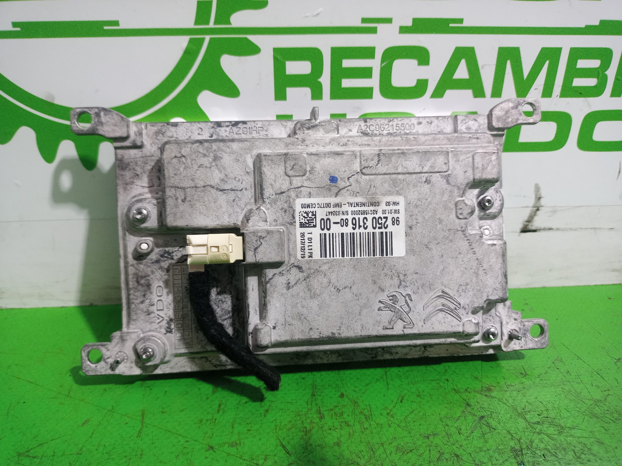 pantalla_multifuncion_9825031680_peugeot_508_active