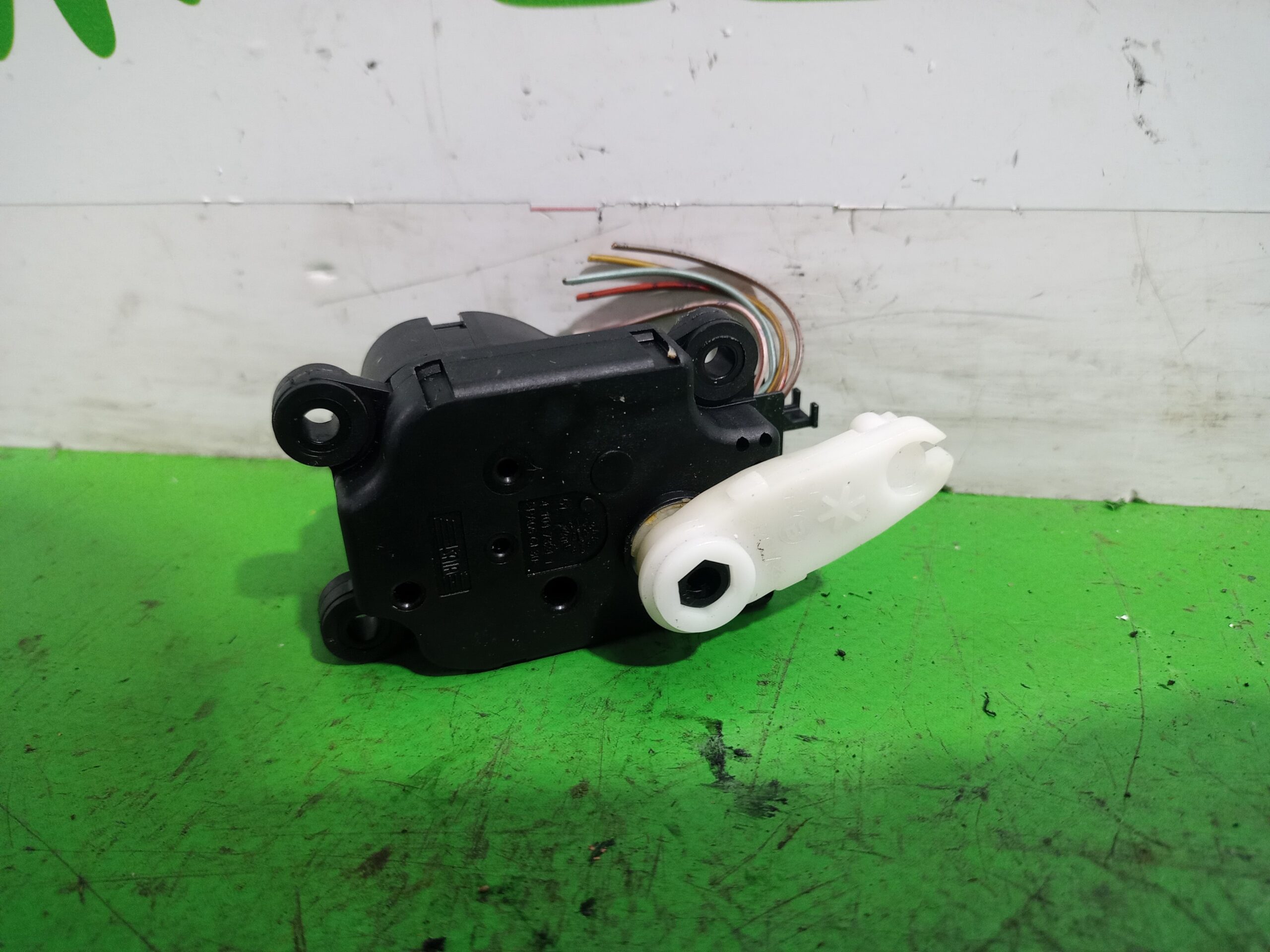 motor_apertura_trampillas_ead511_citr_n_c4_berlina_collection