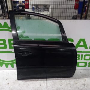 puerta_delantera_derecha_124242_opel_zafira_b_1_9_cdti