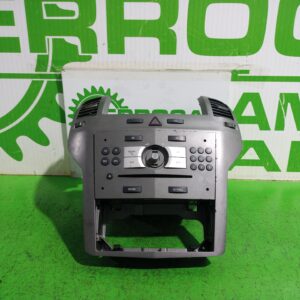 sistema_audio_radio_cd_13263049_opel_zafira_b_1_9_cdti